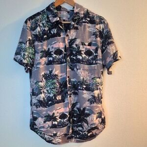 Outerknown Cotton Hemp Hawaiian Tropical Print Short Sleeve Button Down